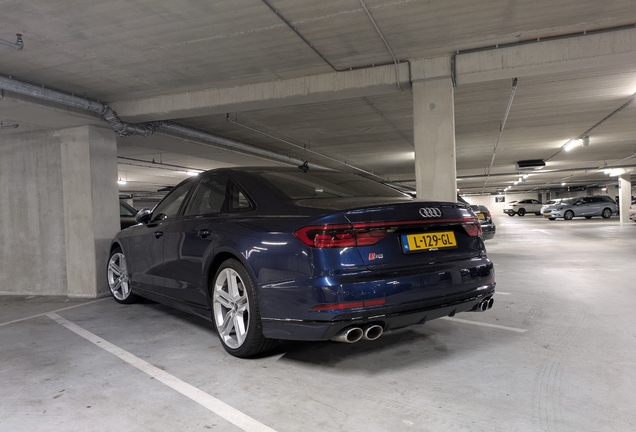 Audi S8 D5