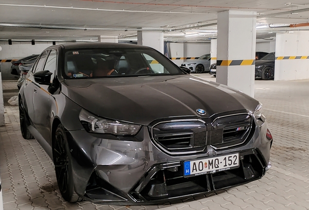 BMW M5 G90