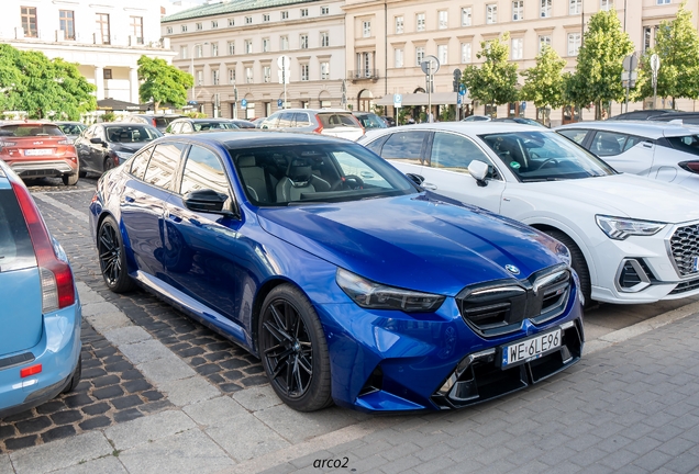 BMW M5 G90