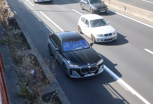 BMW M760e xDrive