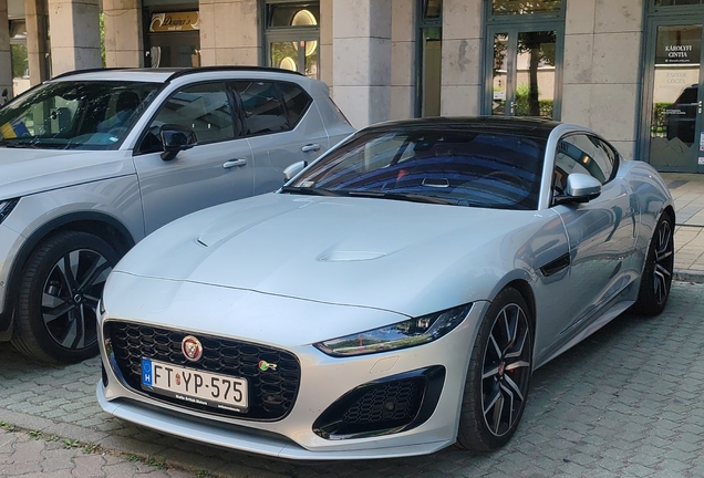Jaguar F-TYPE R Coupé 2020