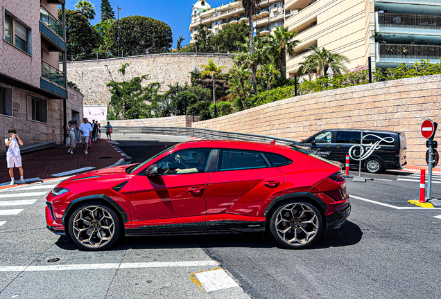 Lamborghini Urus Performante