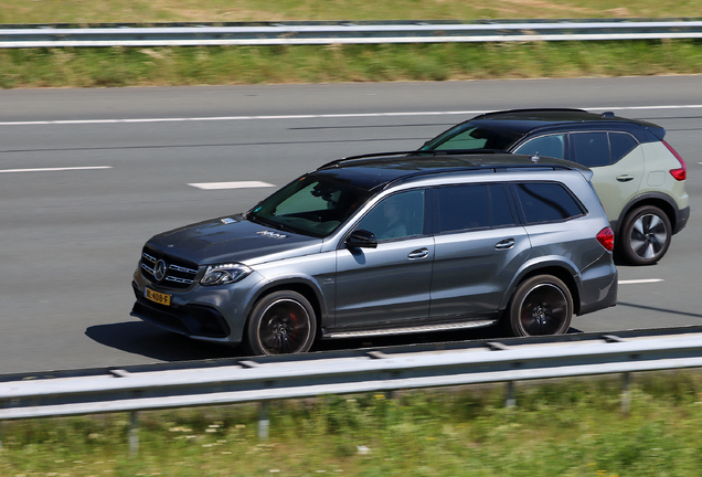 Mercedes-AMG GLS 63 X166