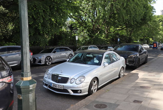 Mercedes-Benz E 63 AMG