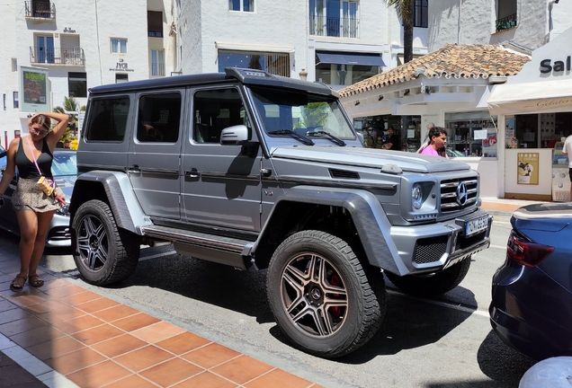Mercedes-Benz G 500 4X4²