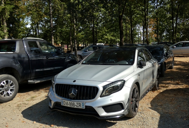 Mercedes-Benz GLA 45 AMG X156