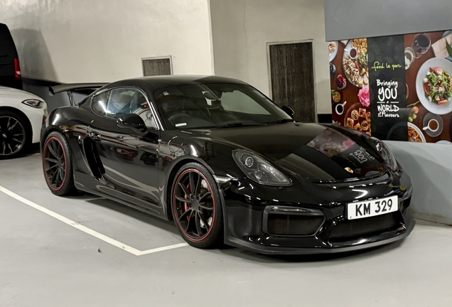 Porsche 718 Cayman GT4