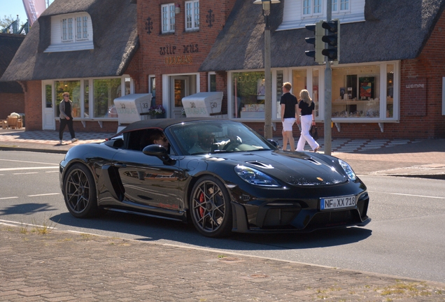 Porsche 718 Spyder RS Weissach Package