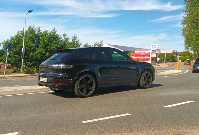 Porsche 95B Macan GTS MkII