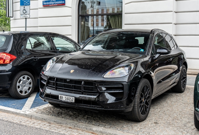 Porsche 95B Macan GTS MkII