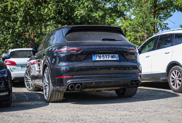Porsche Cayenne Turbo S E-Hybrid