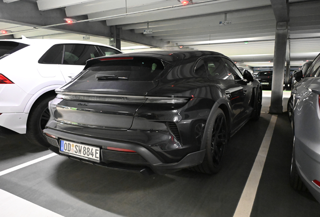 Porsche Taycan Turbo Cross Turismo MkII
