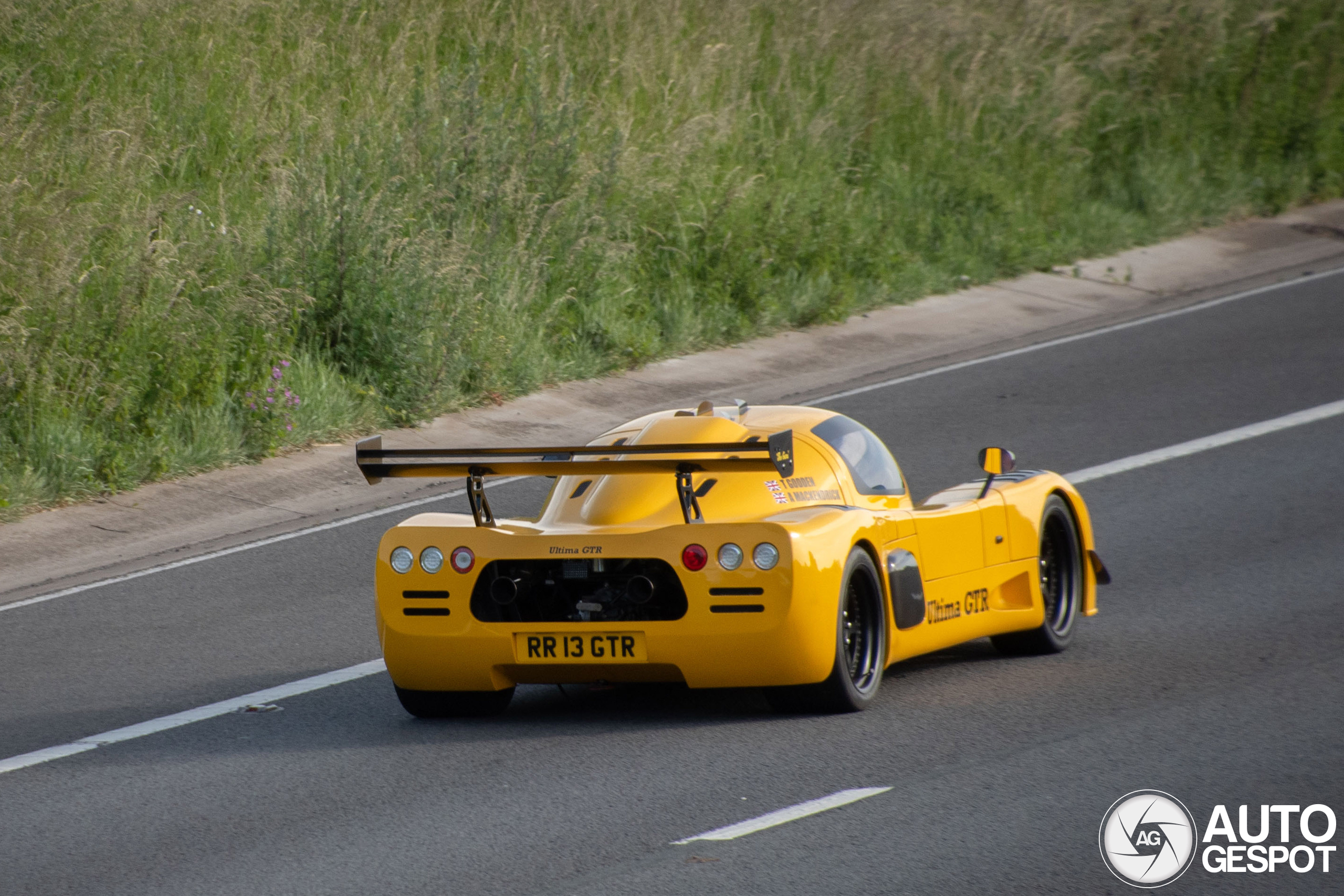 Ultima GTR