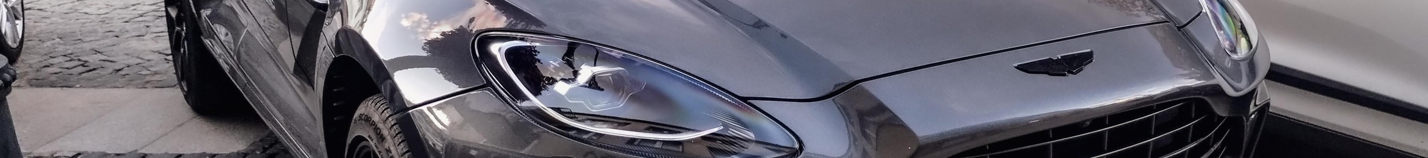 Aston Martin DBX