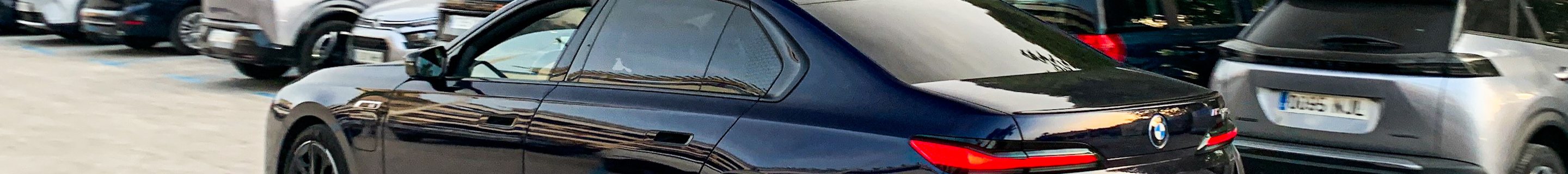 BMW M760e xDrive