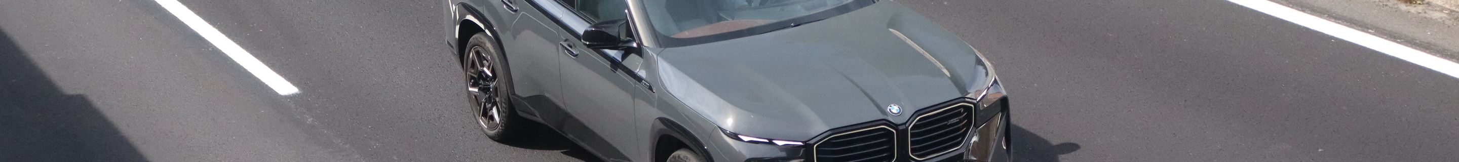 BMW XM G09