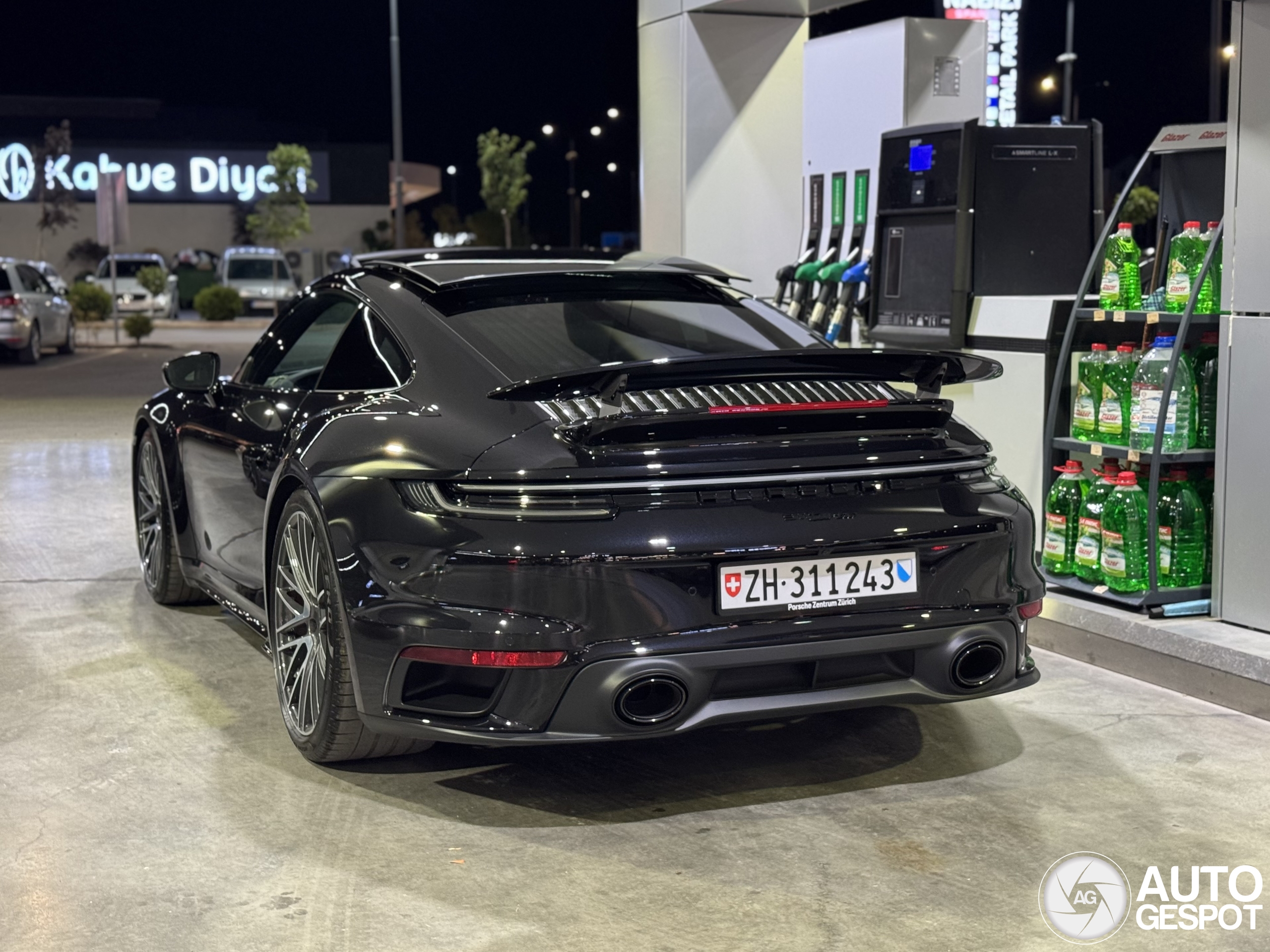 Porsche 992 Turbo MkI