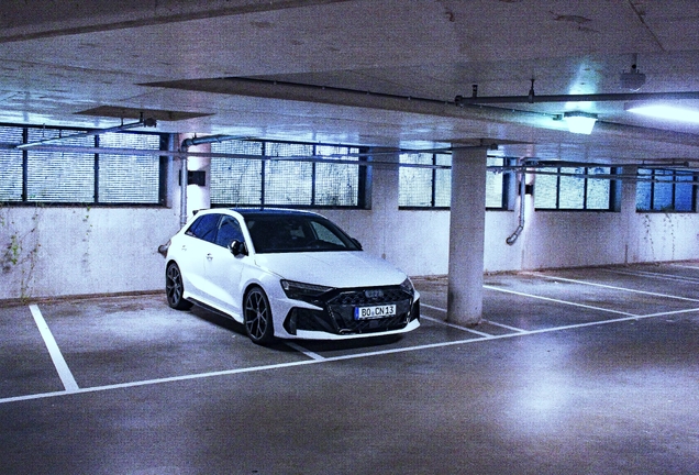 Audi RS3 Sportback 8Y 2025