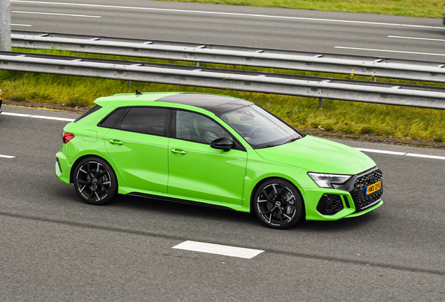 Audi RS3 Sportback 8Y