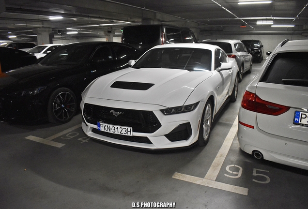 Ford Mustang GT 2024