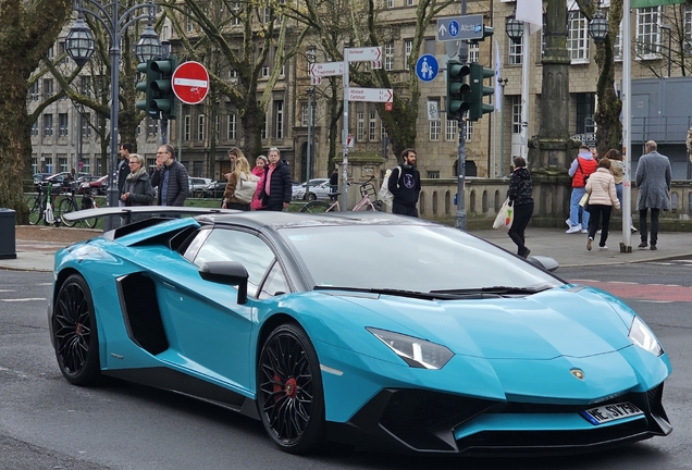 Lamborghini Aventador LP750-4 SuperVeloce Roadster