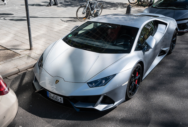Lamborghini Huracán LP640-4 EVO
