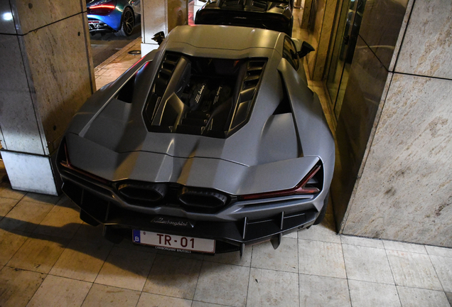 Lamborghini Revuelto