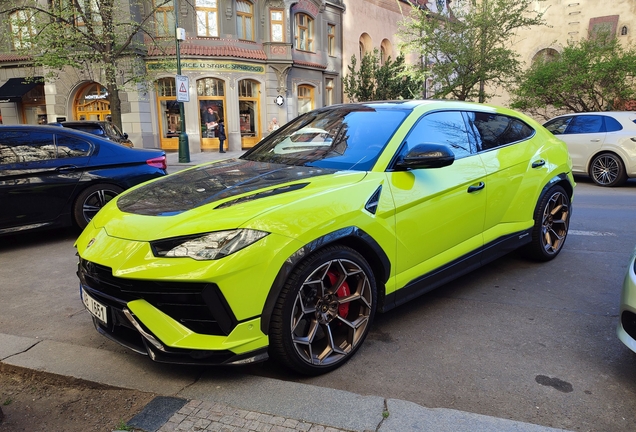 Lamborghini Urus Performante