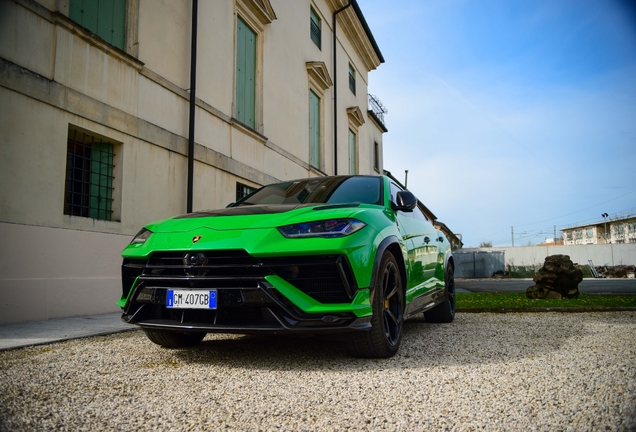 Lamborghini Urus Performante
