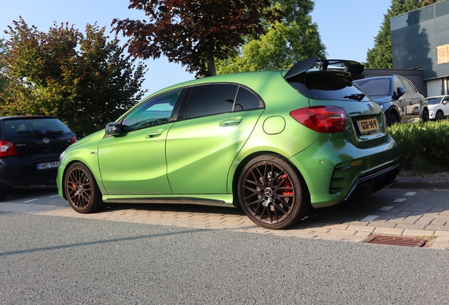 Mercedes-AMG A 45 W176 2015