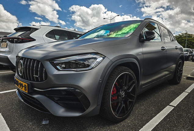 Mercedes-AMG GLA 45 S H247