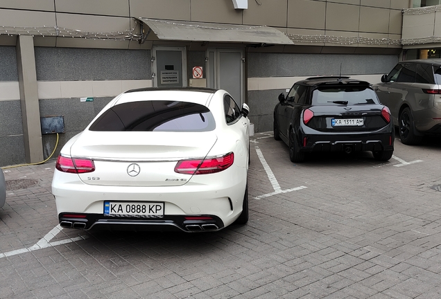 Mercedes-AMG S 63 Coupé C217