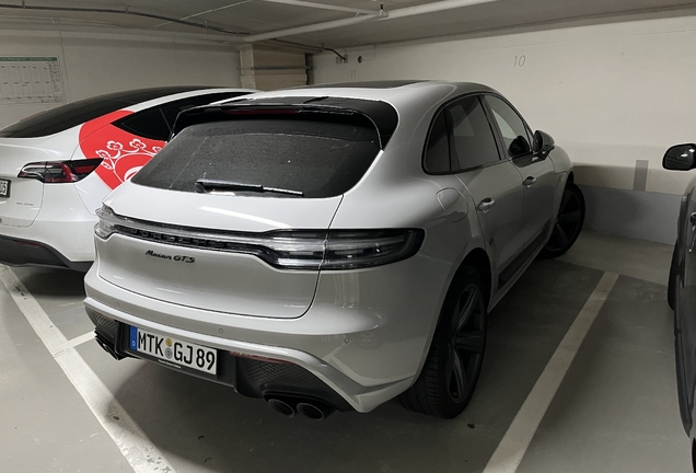 Porsche 95B Macan GTS MkIII