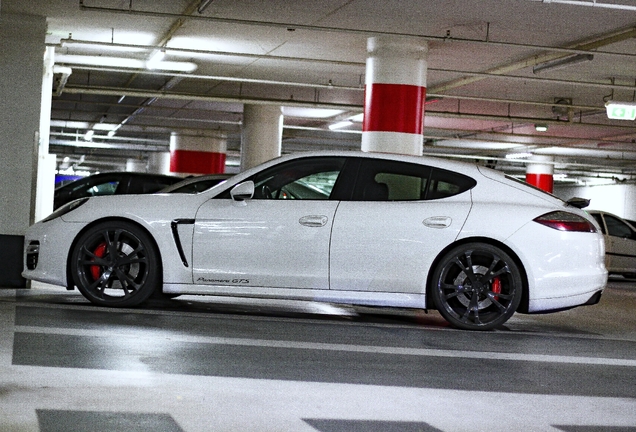 Porsche 970 Panamera GTS MkI