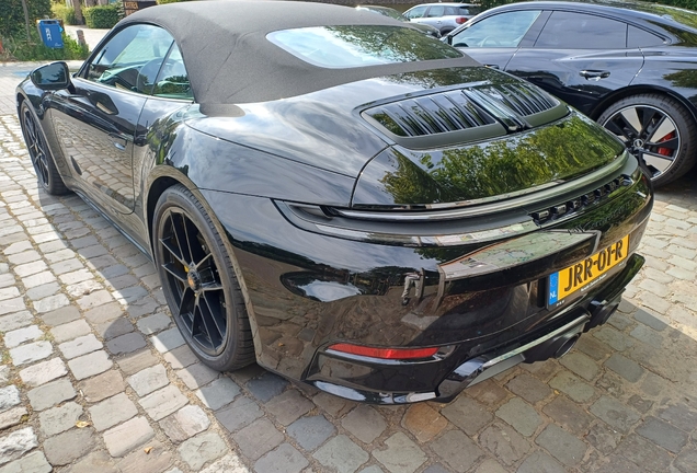 Porsche 992 Carrera 4 GTS Cabriolet MkII