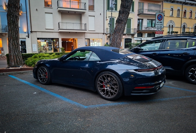Porsche 992 Carrera 4S Cabriolet MkI