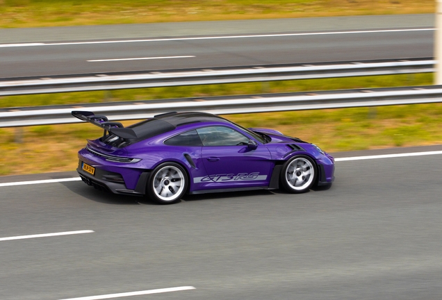 Porsche 992 GT3 RS MkI Weissach Package