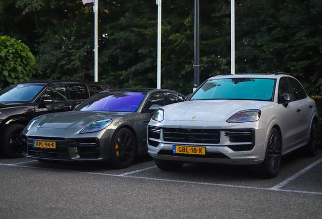 Porsche 9YA Cayenne Turbo E-Hybrid