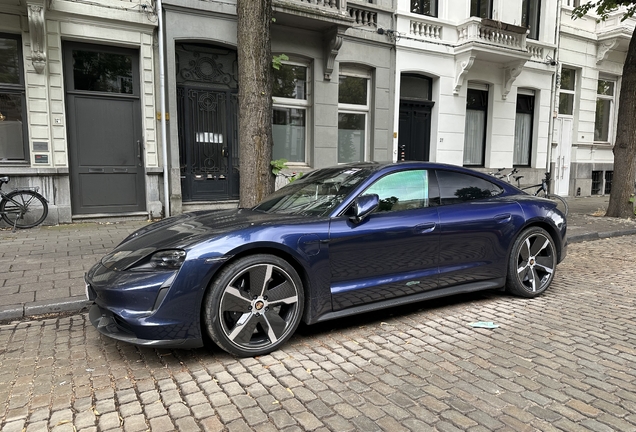 Porsche Taycan Turbo S MkI