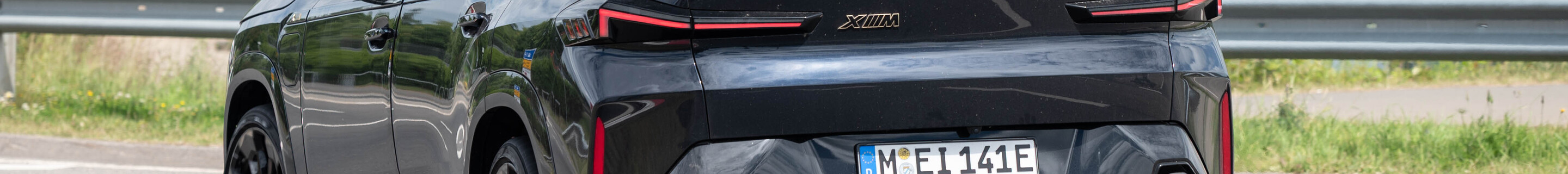 BMW XM G09