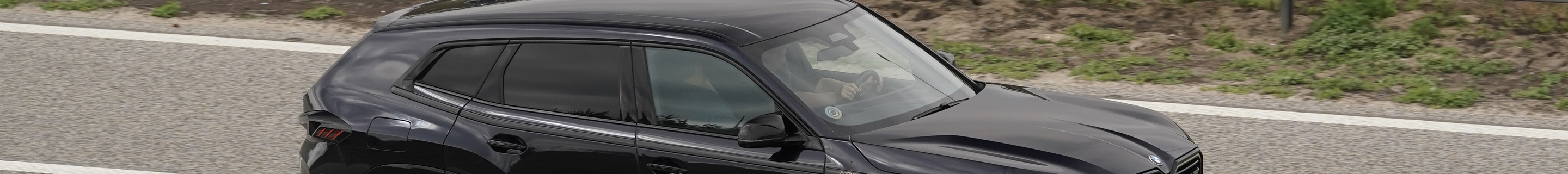 BMW XM G09