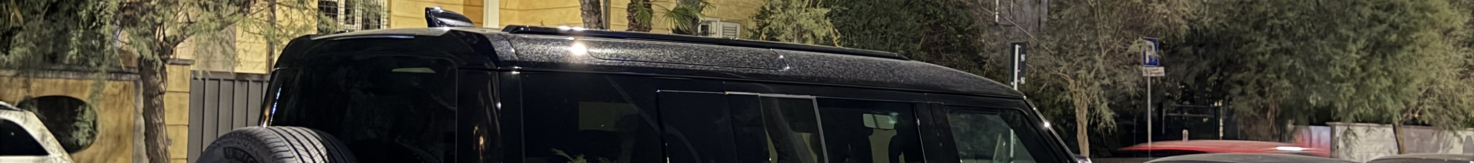 Land Rover Defender Octa
