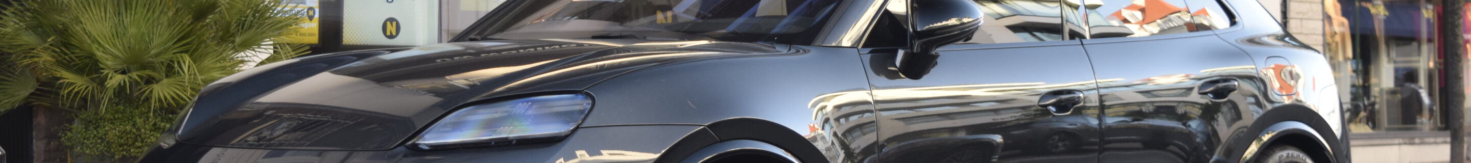 Porsche Macan EV Turbo