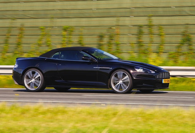 Aston Martin DBS Volante