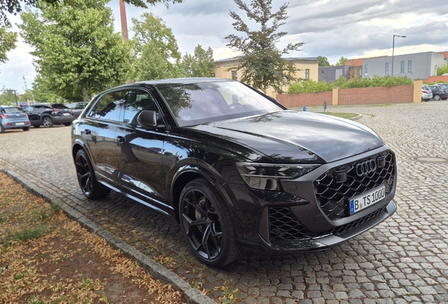 Audi RS Q8 2024