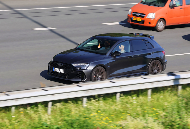 Audi RS3 Sportback 8Y 2025