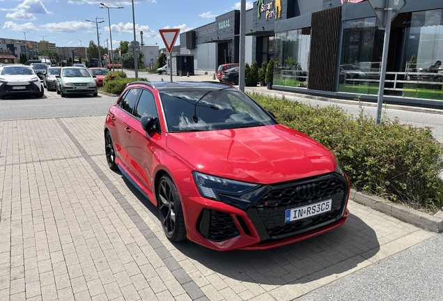 Audi RS3 Sportback 8Y