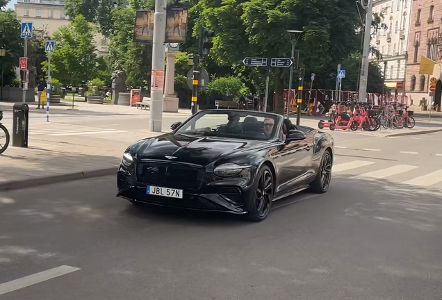 Bentley Continental GTC 2025