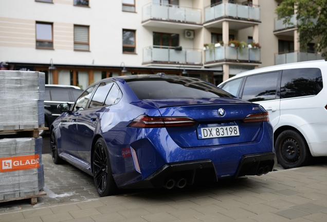 BMW M5 G90
