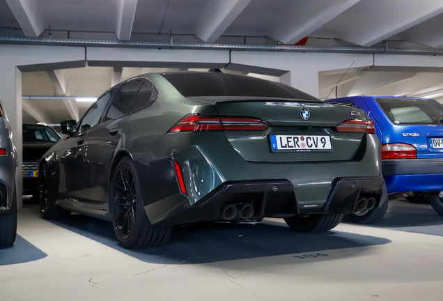 BMW M5 G90
